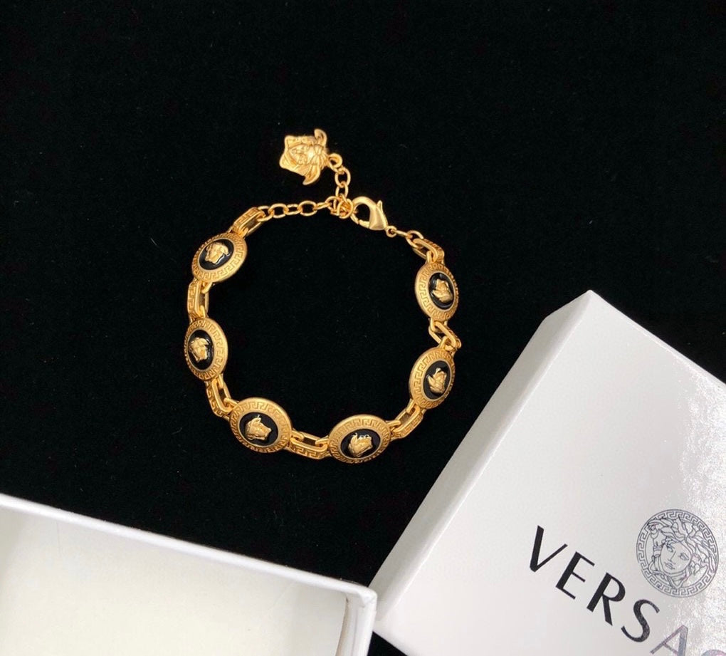 Set Versace
