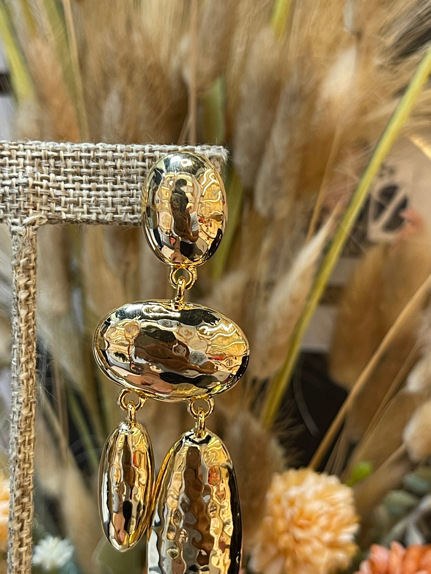 Aretes Luxury Fashion