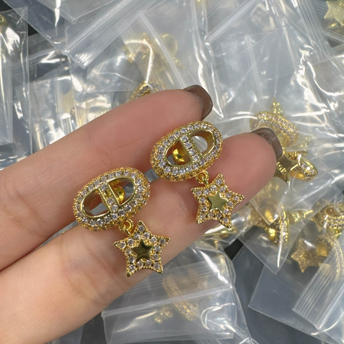 Aretes Christian Dior