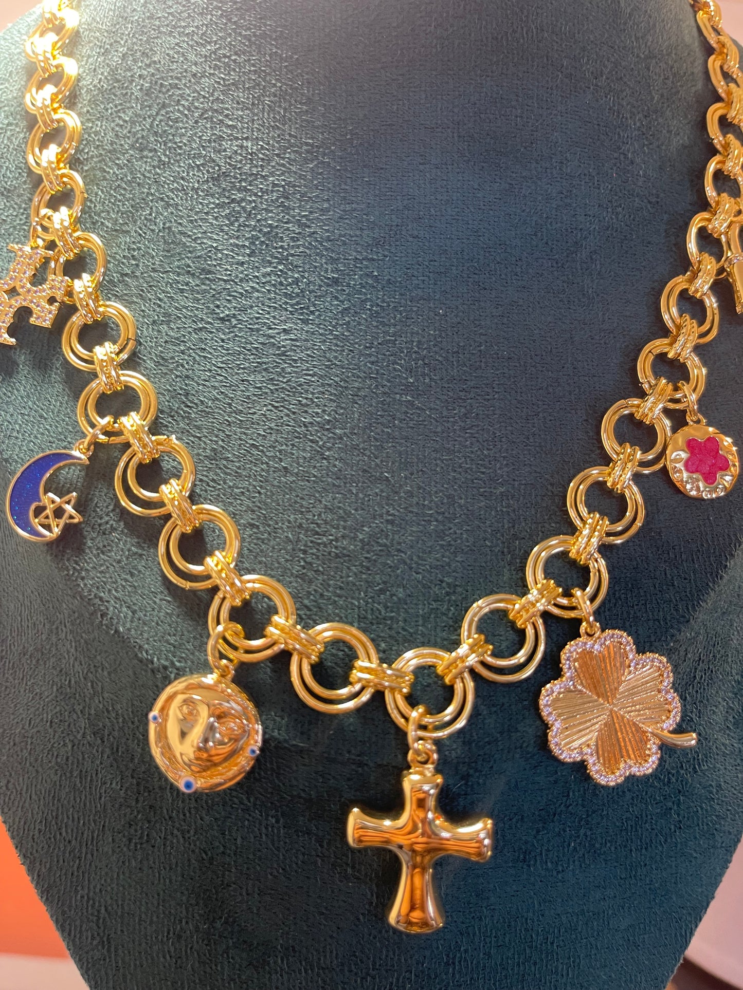 Collar Charm Varios