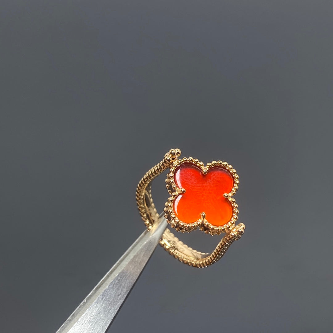 Anillo Van Cleef & Arpels Reversible