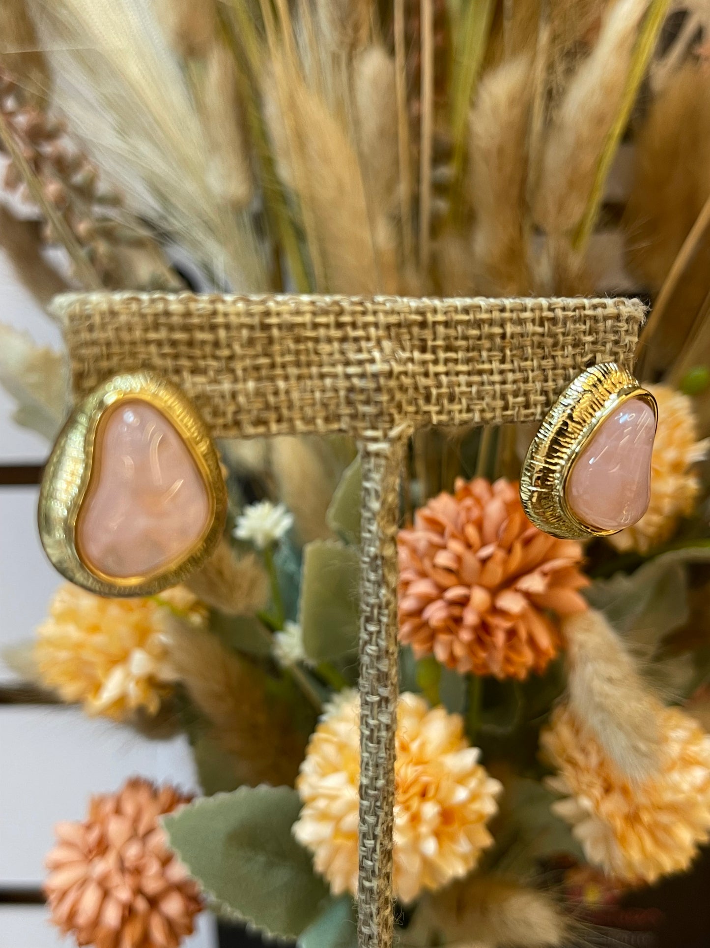 Aretes Luxury Fashion