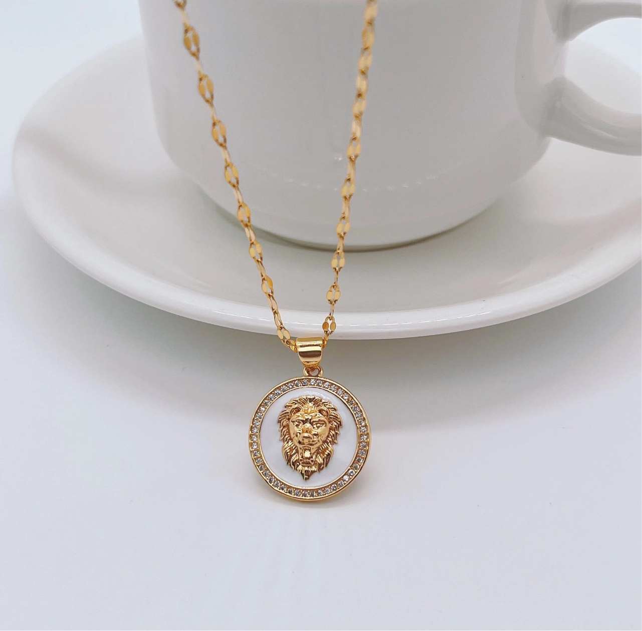 Cadena Versace