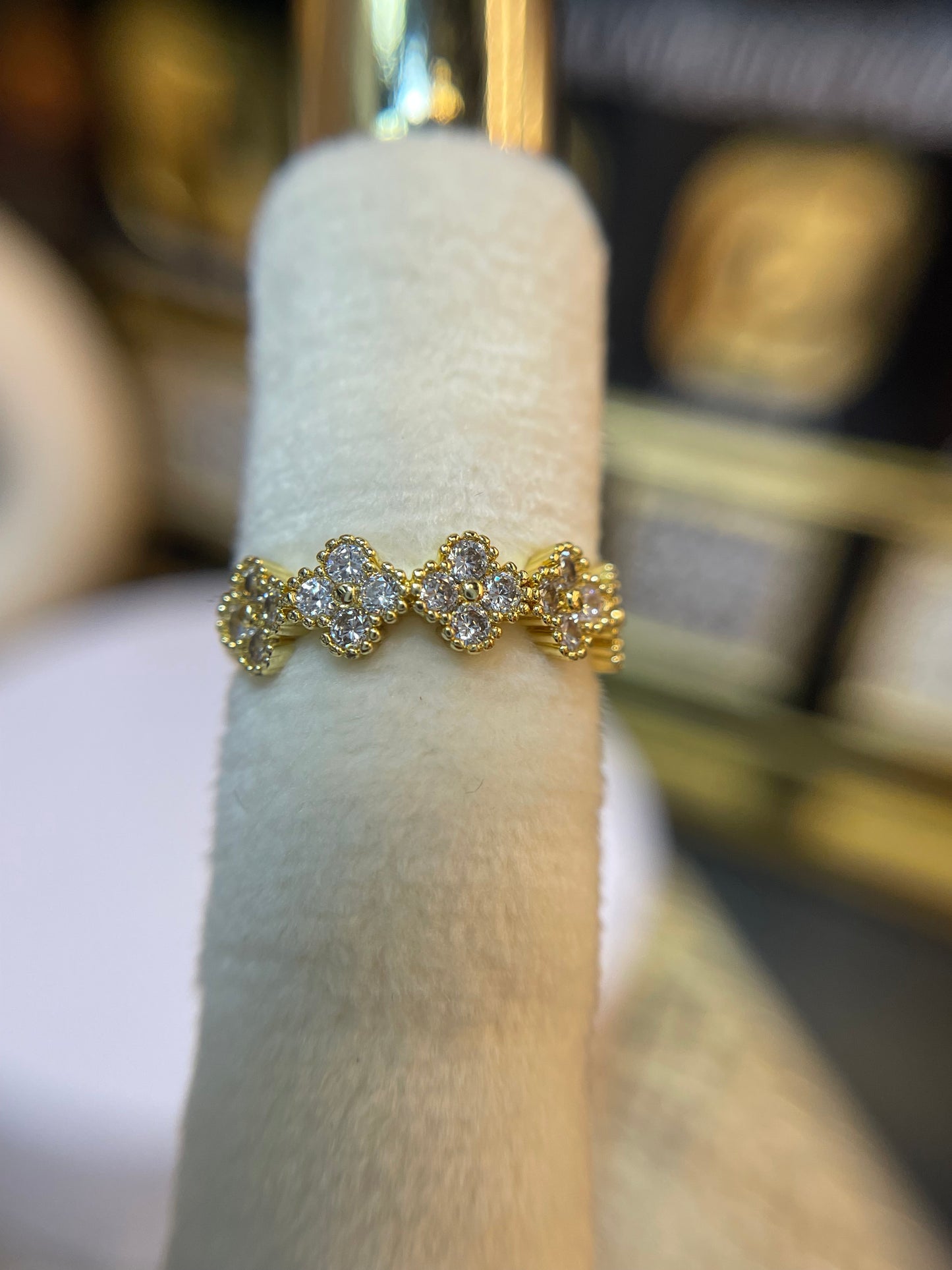 Anillo Luxury Fashion