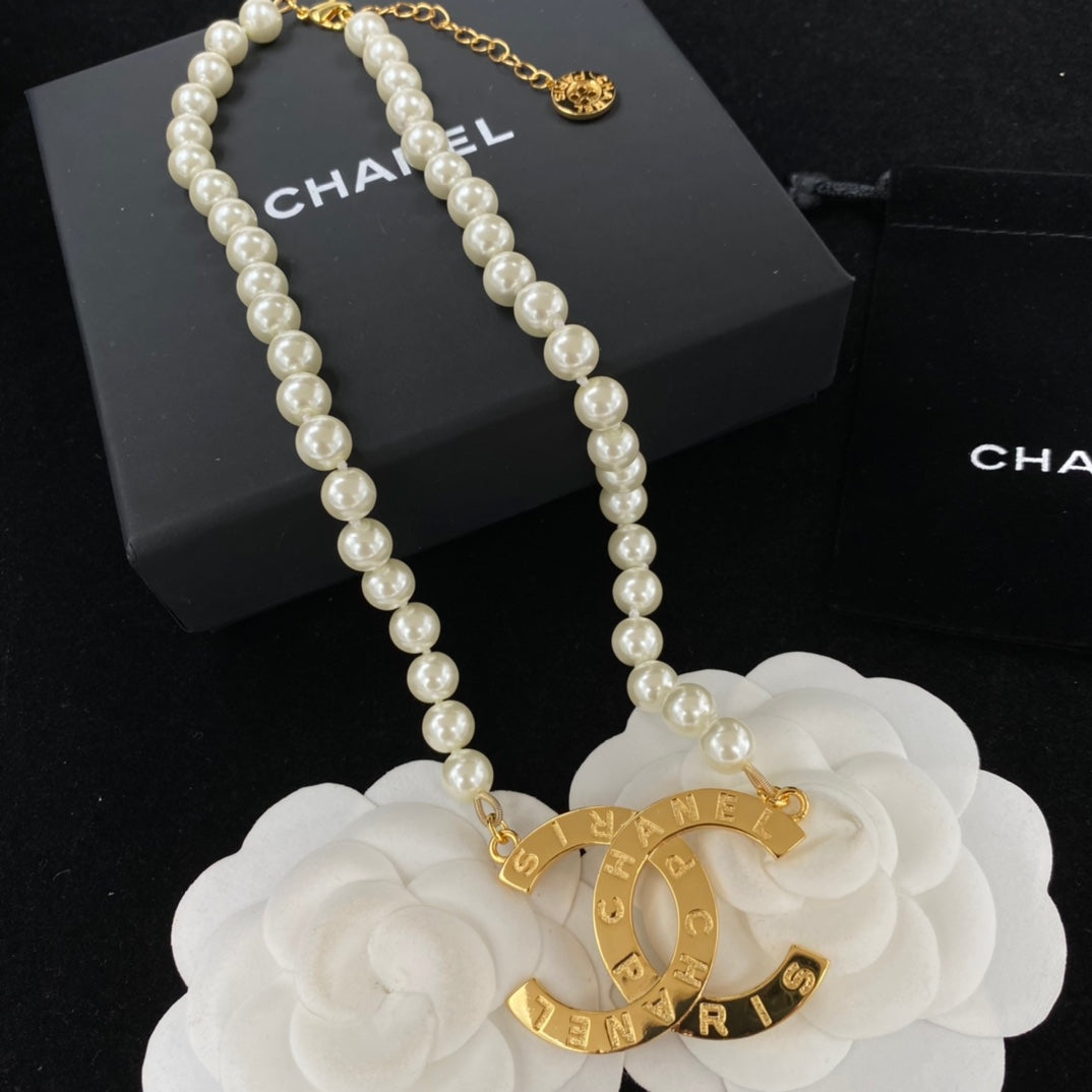 Set Chanel