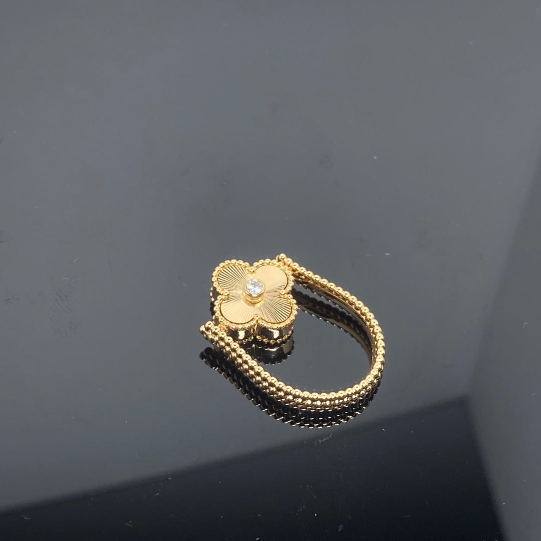 Anillo Van Cleef & Arpels Reversible