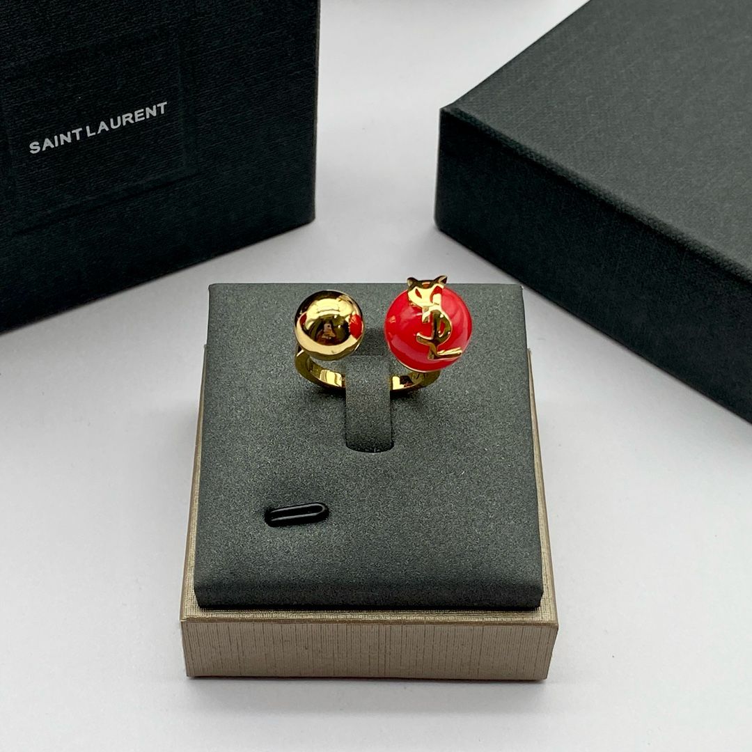 Anillo Yves Saint Laurent