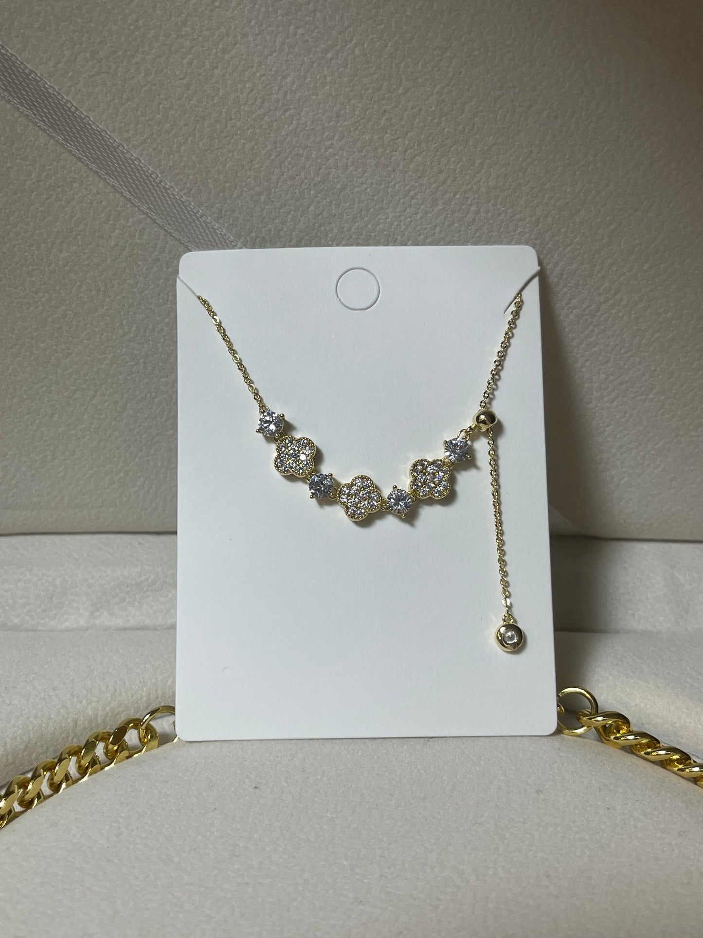 Cadena Luxury Fashion