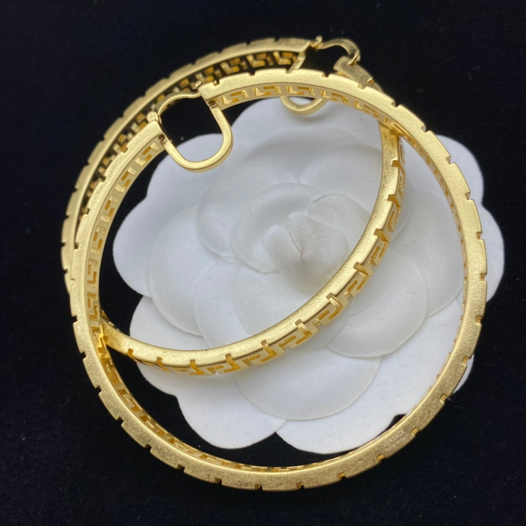 Argollas Versace