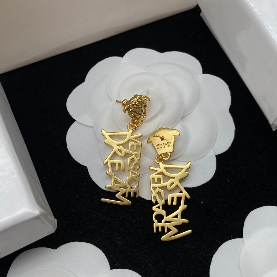 Aretes Versace