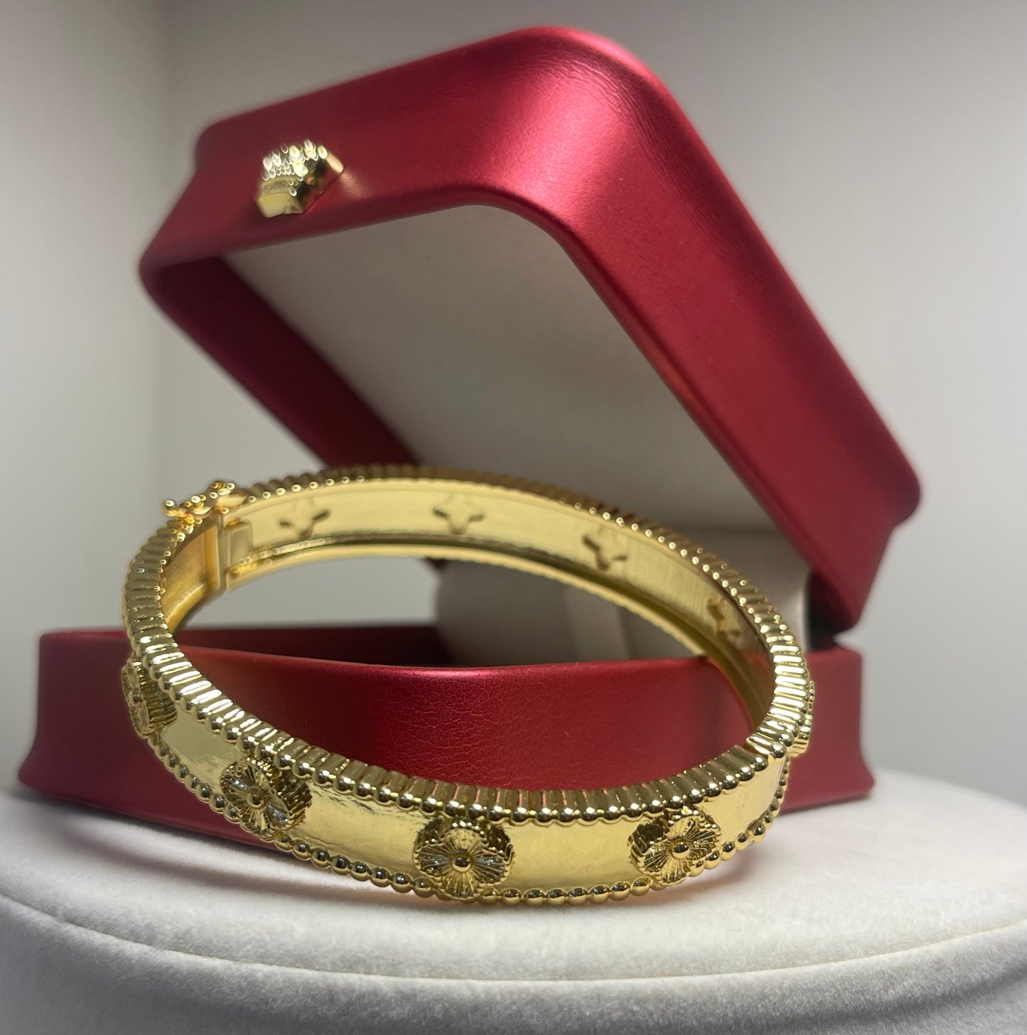 Brazaletes Luxury Fashion