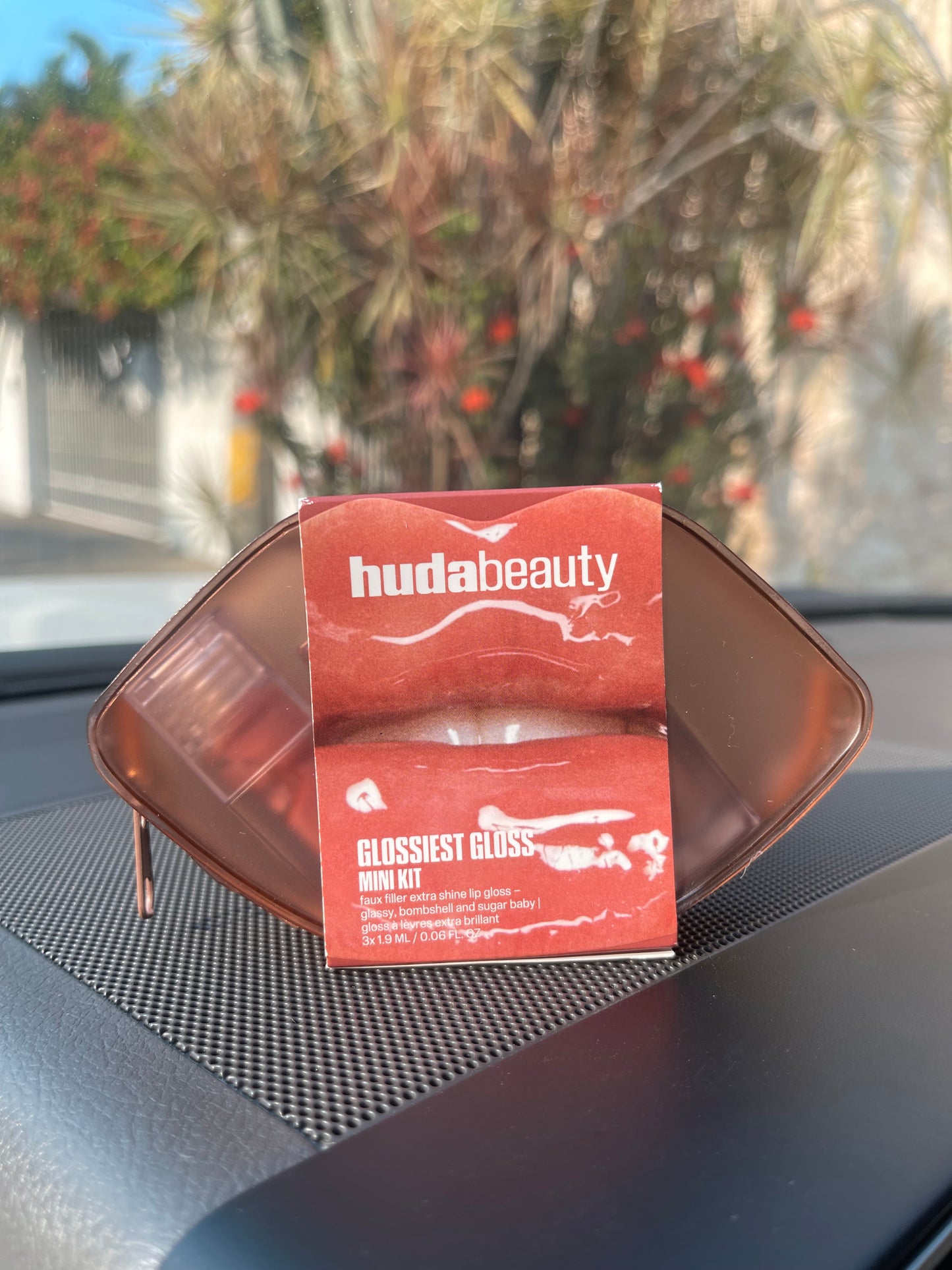 Huda beauty glossiest gloss mini kit