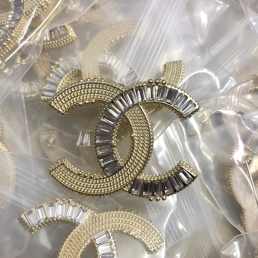 Broche Chanel