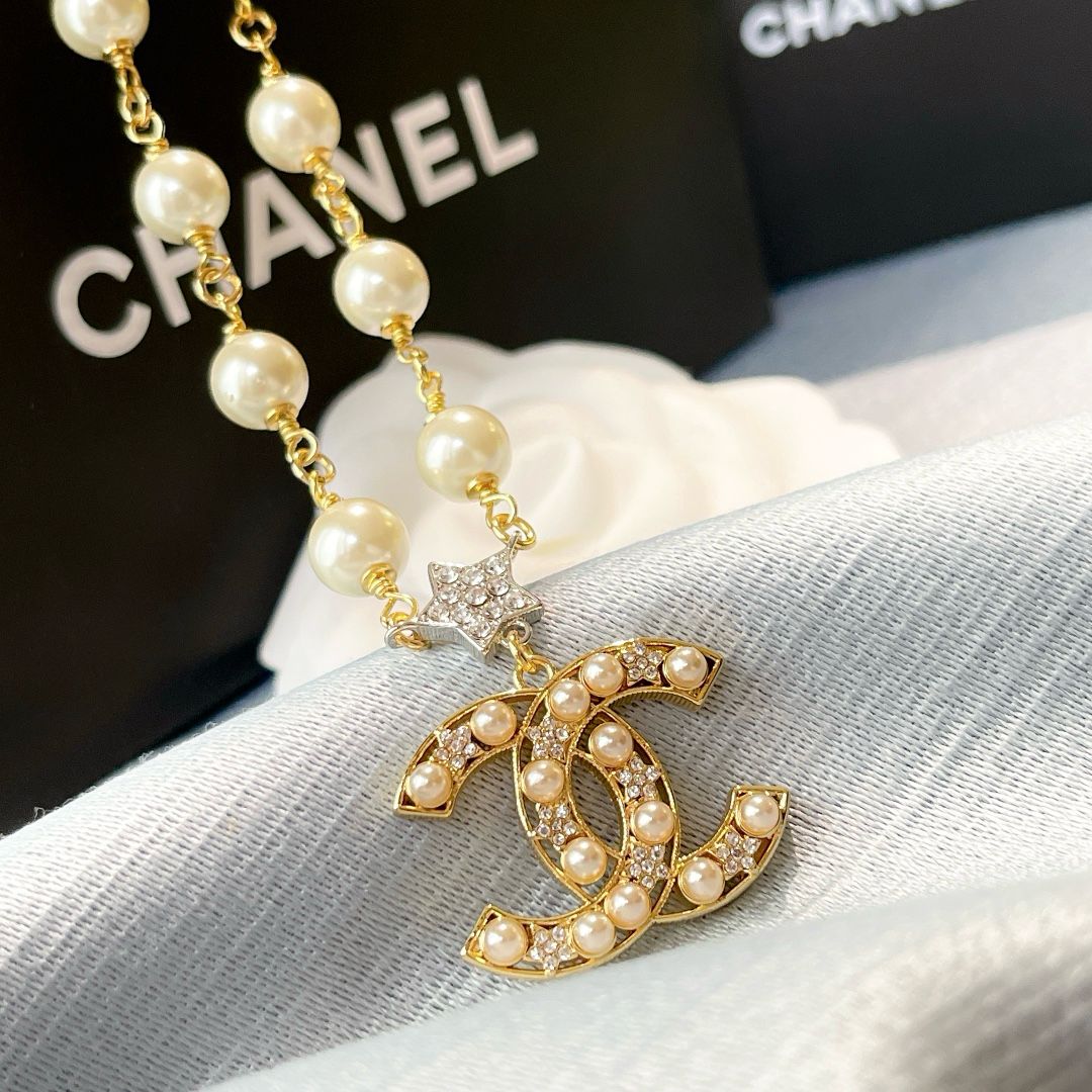 Collar Chanel