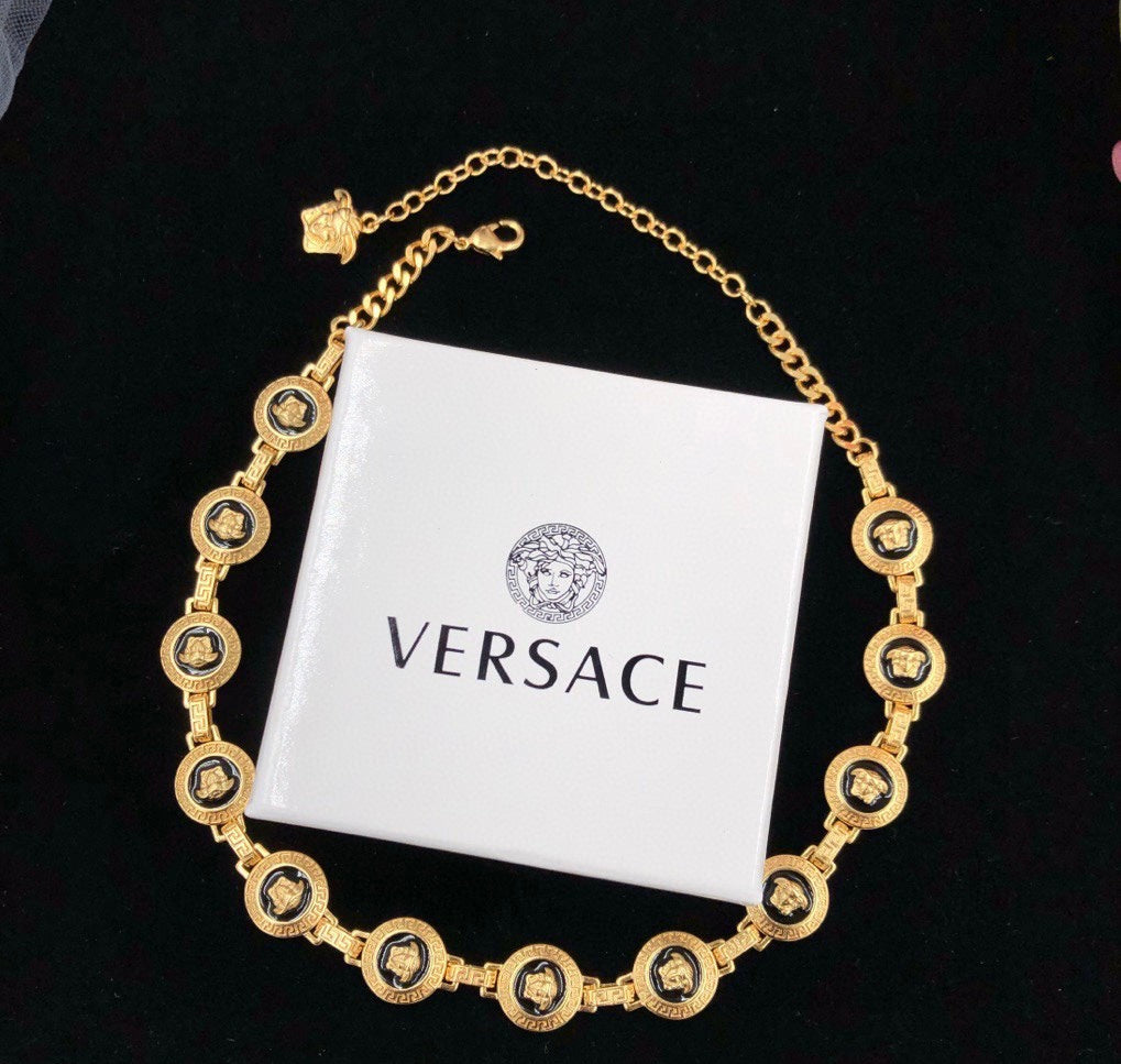 Set Versace