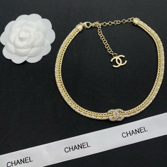 Collar Chanel Blanco Perla