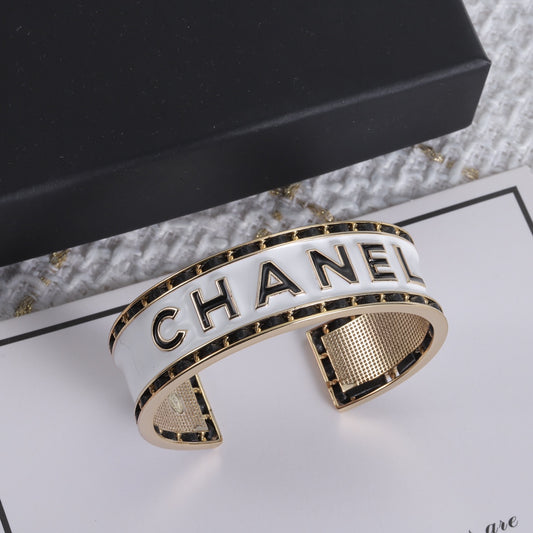 Brazalete Chanel