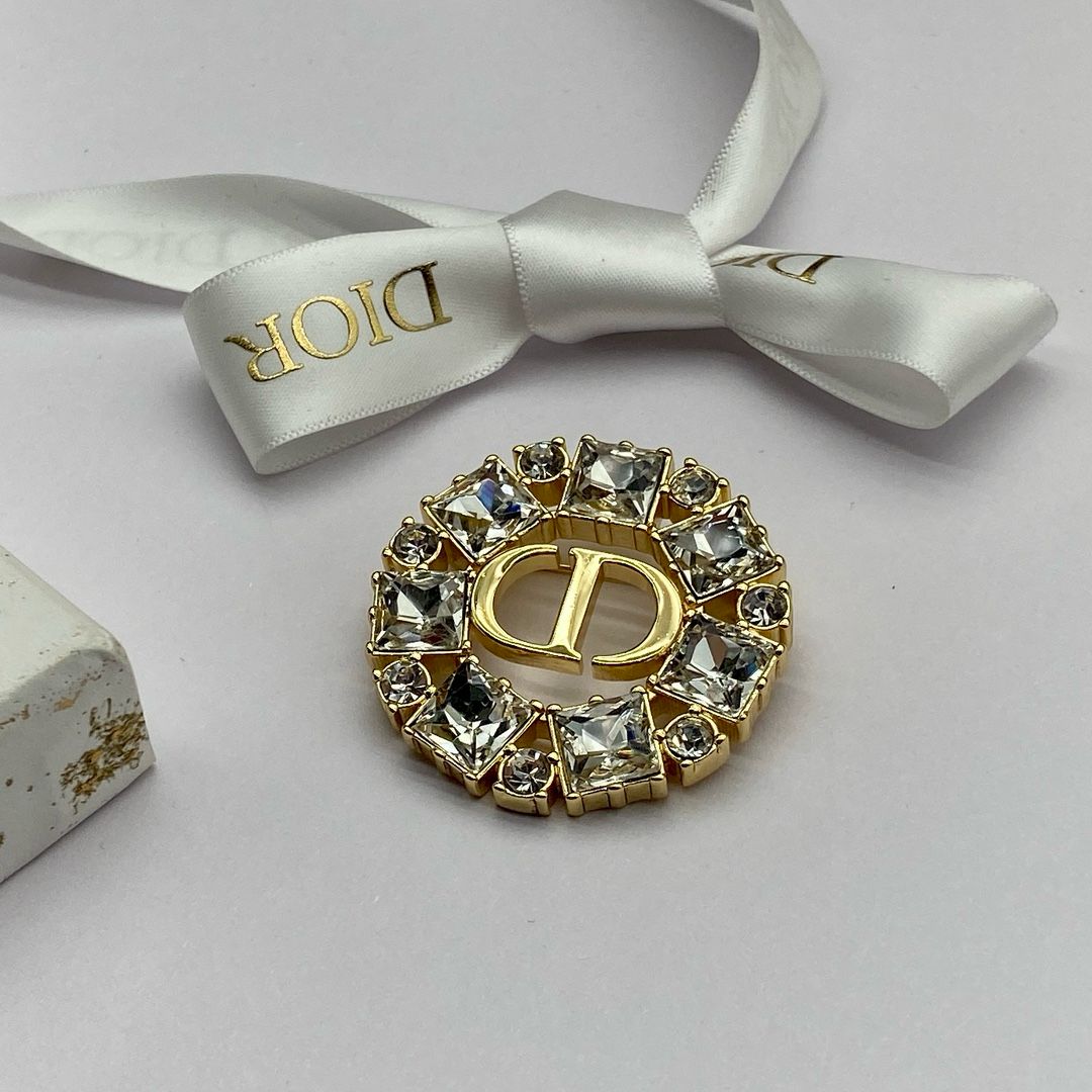 Broche Christian Dior