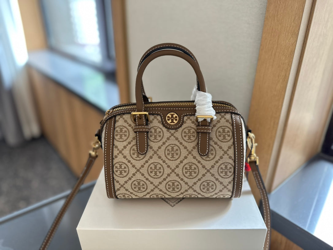 Cartera Tory Burch