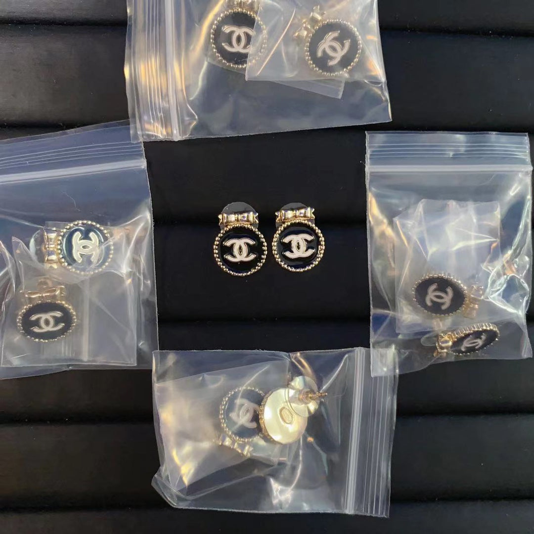 Aretes Chanel