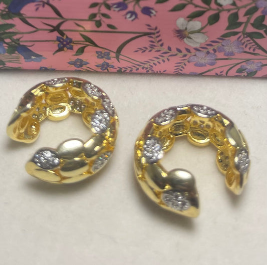 Earcuff
