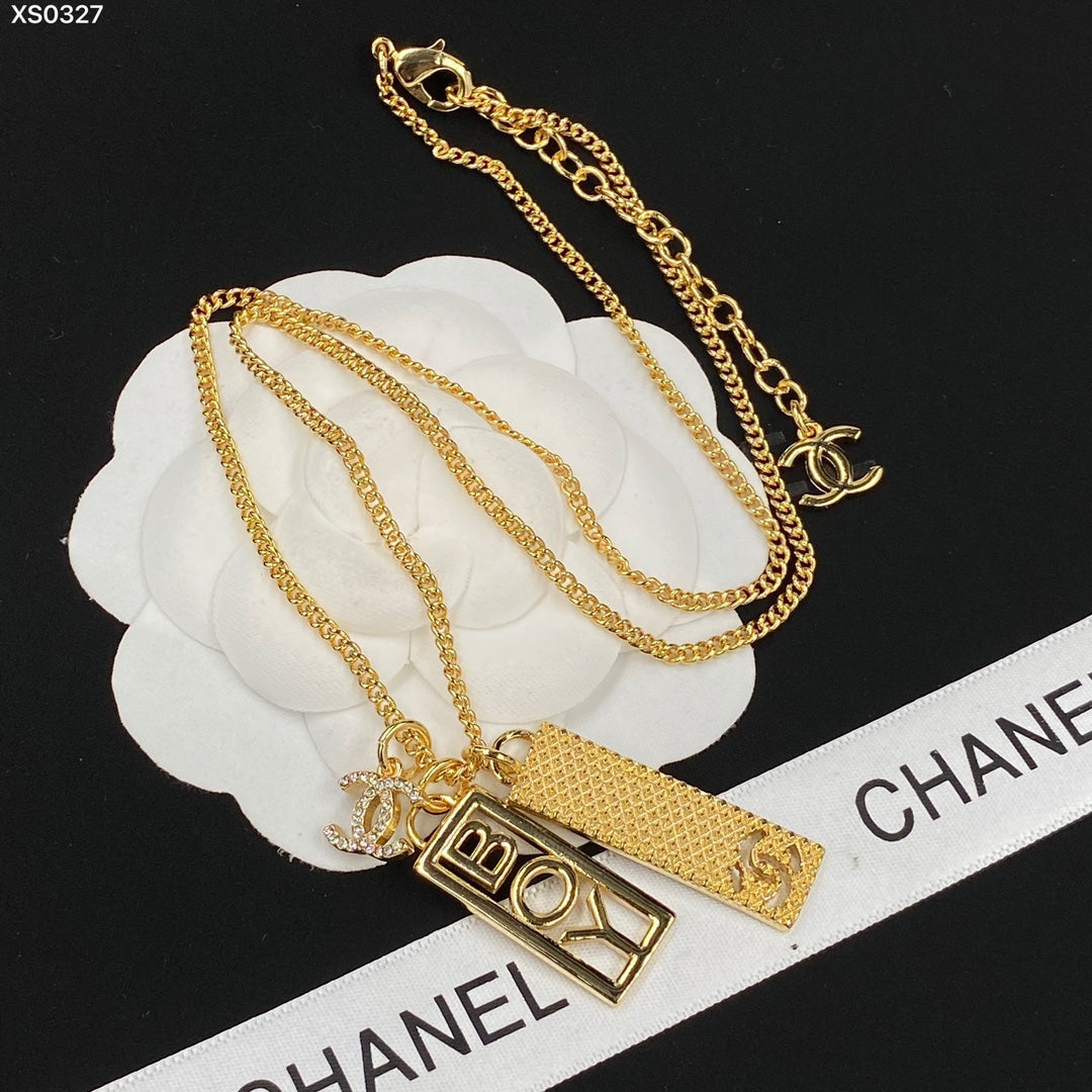 Collar Chanel