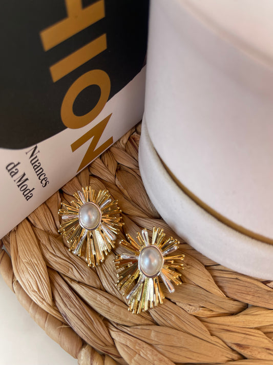 Aretes Luxury Fashion
