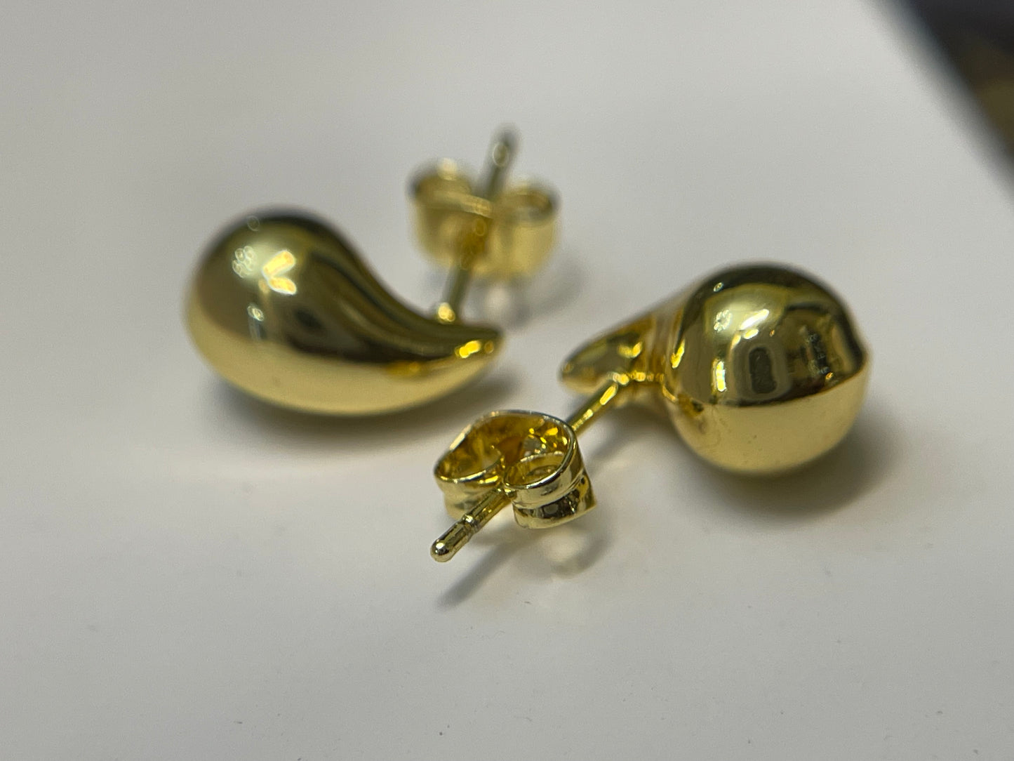 Aretes Gota Luxury Fashion