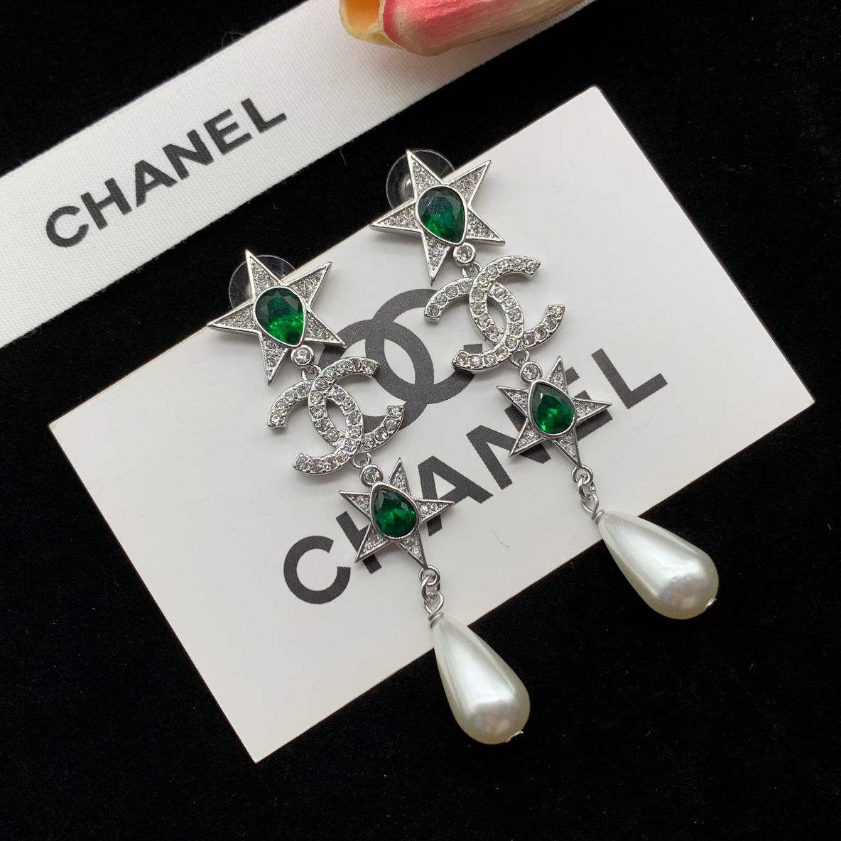 Aretes Chanel