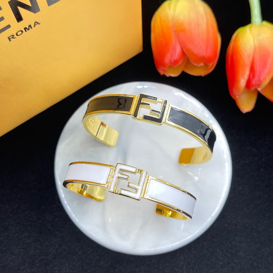 Brazalete Fendi