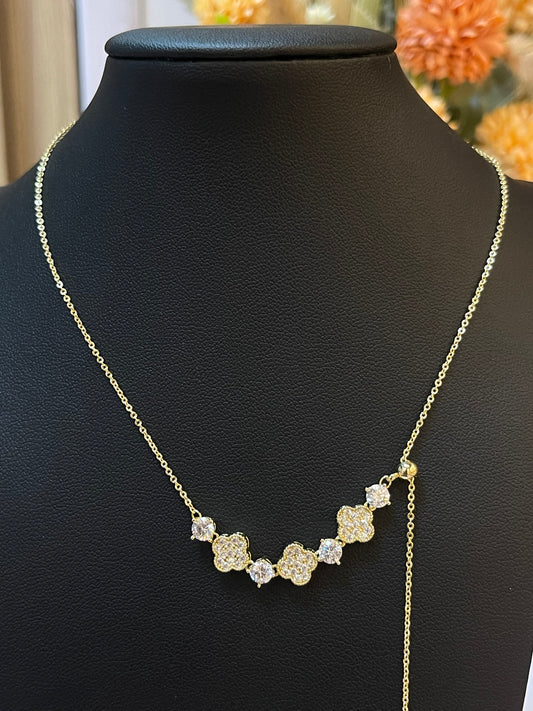 Collar Ajustable Luxury Fashion