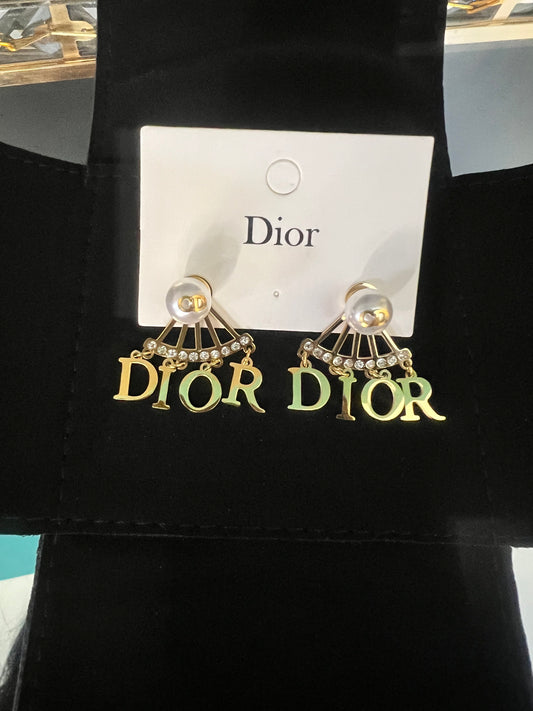 Aretes Christian Dior