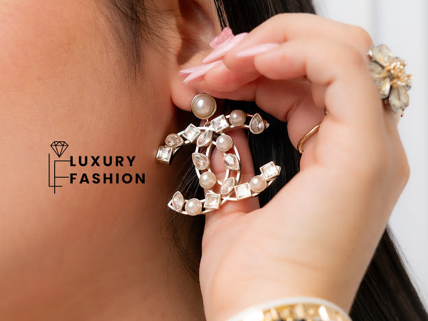Aretes Chanel