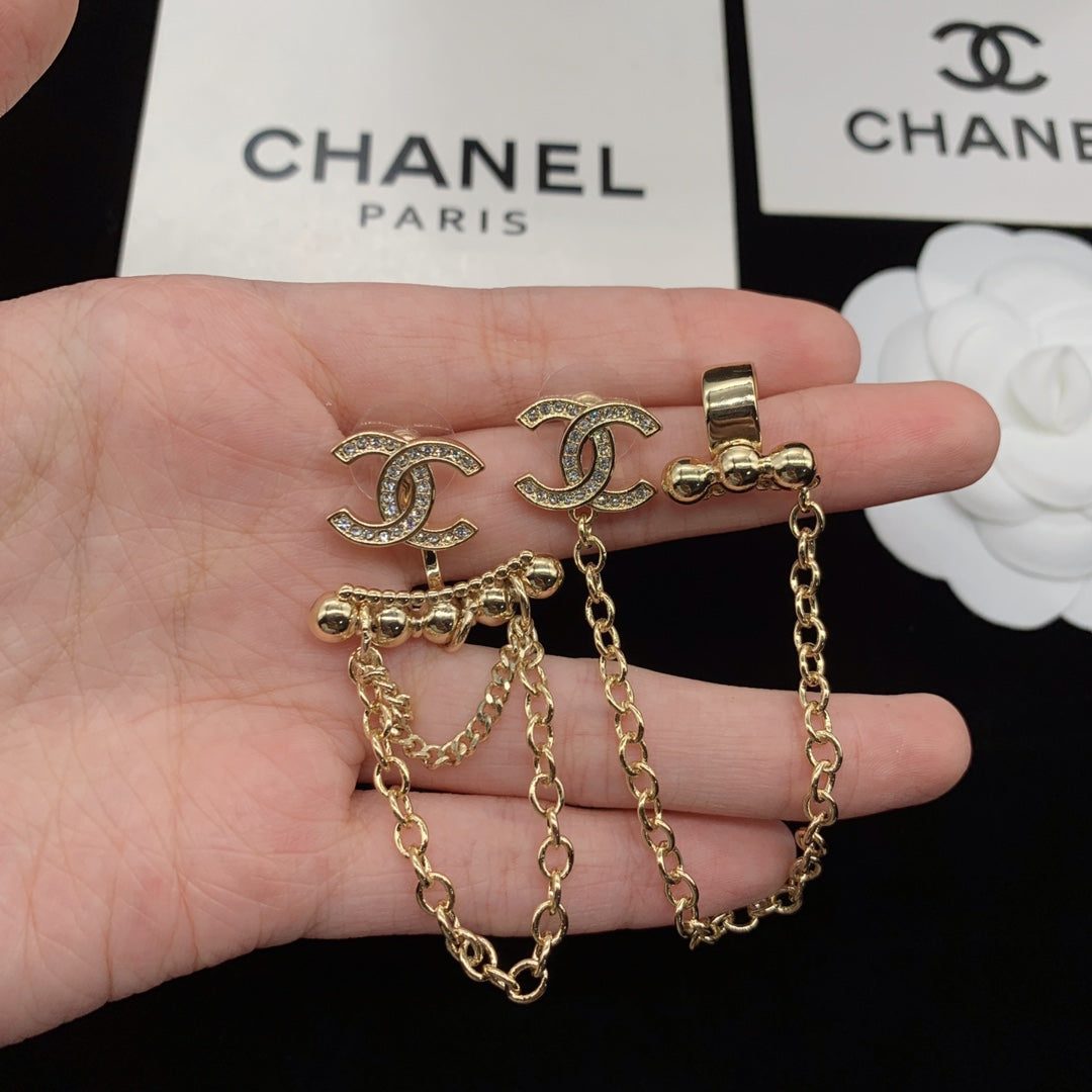 Aretes Chanel