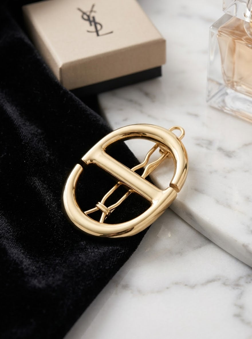 Broche Celine
