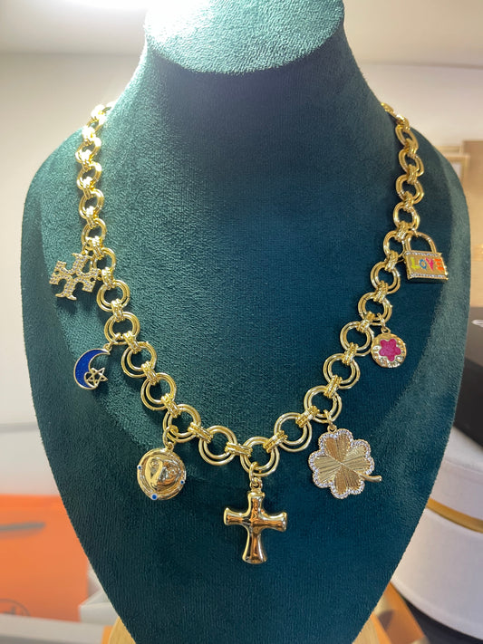 Collar Charm Varios