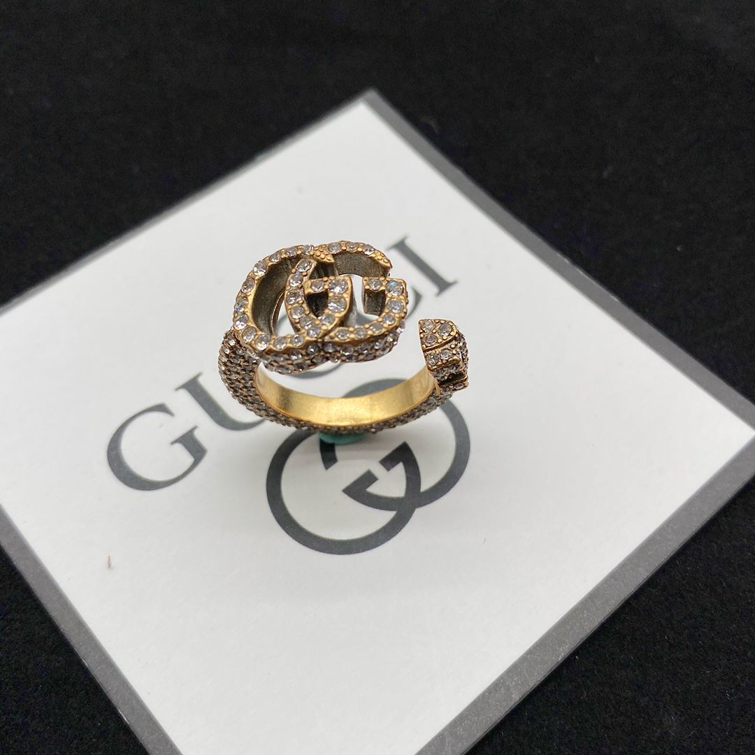 Anillo Gucci