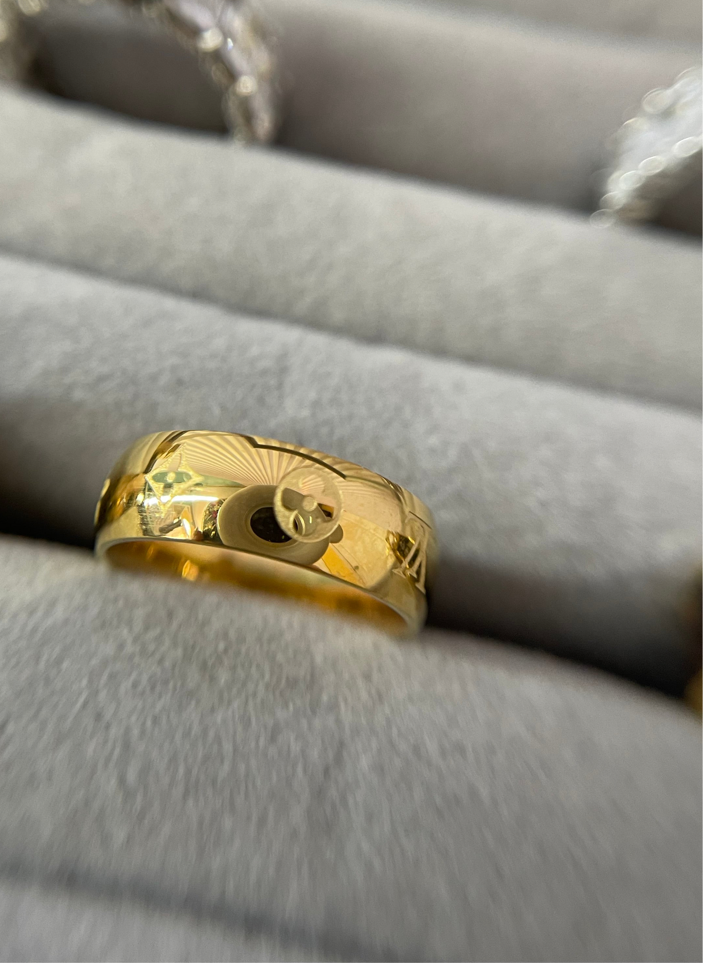 Anillo Louis Vuitton