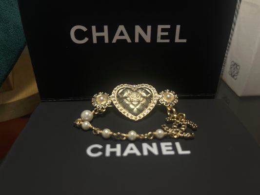 Broche Chanel