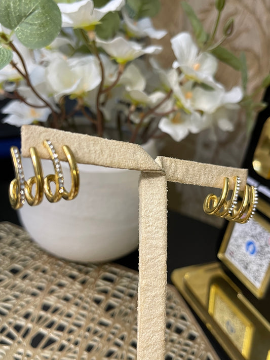 Aretes Luxury Fashion