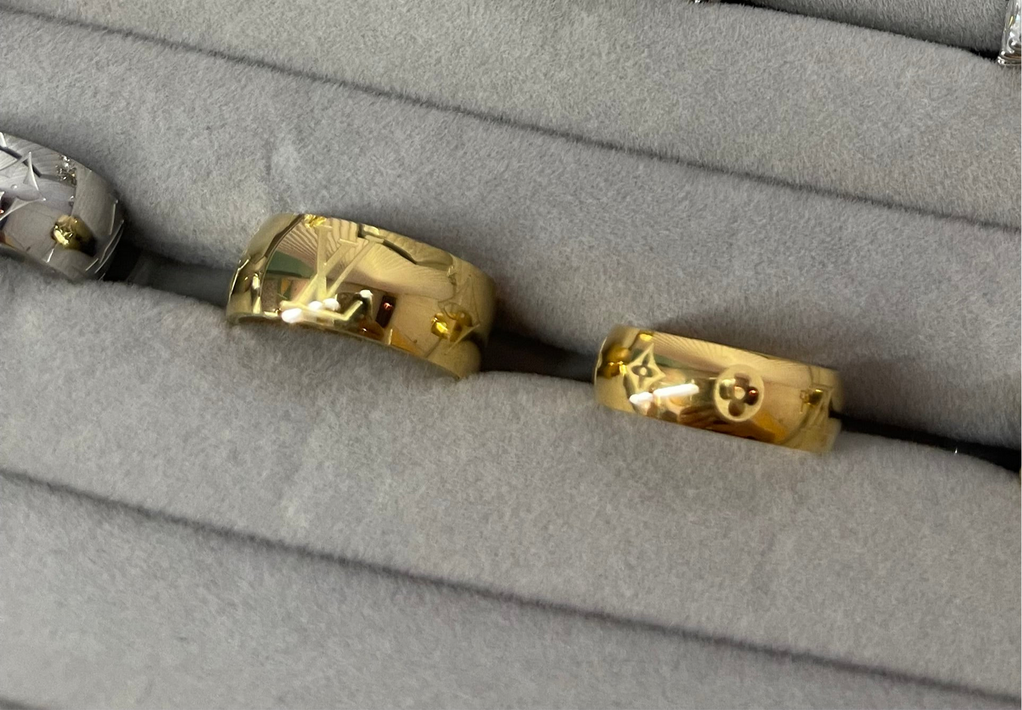 Anillo Louis Vuitton