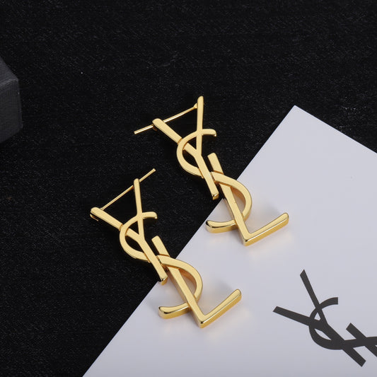 Aretes Ives Saint Laurent