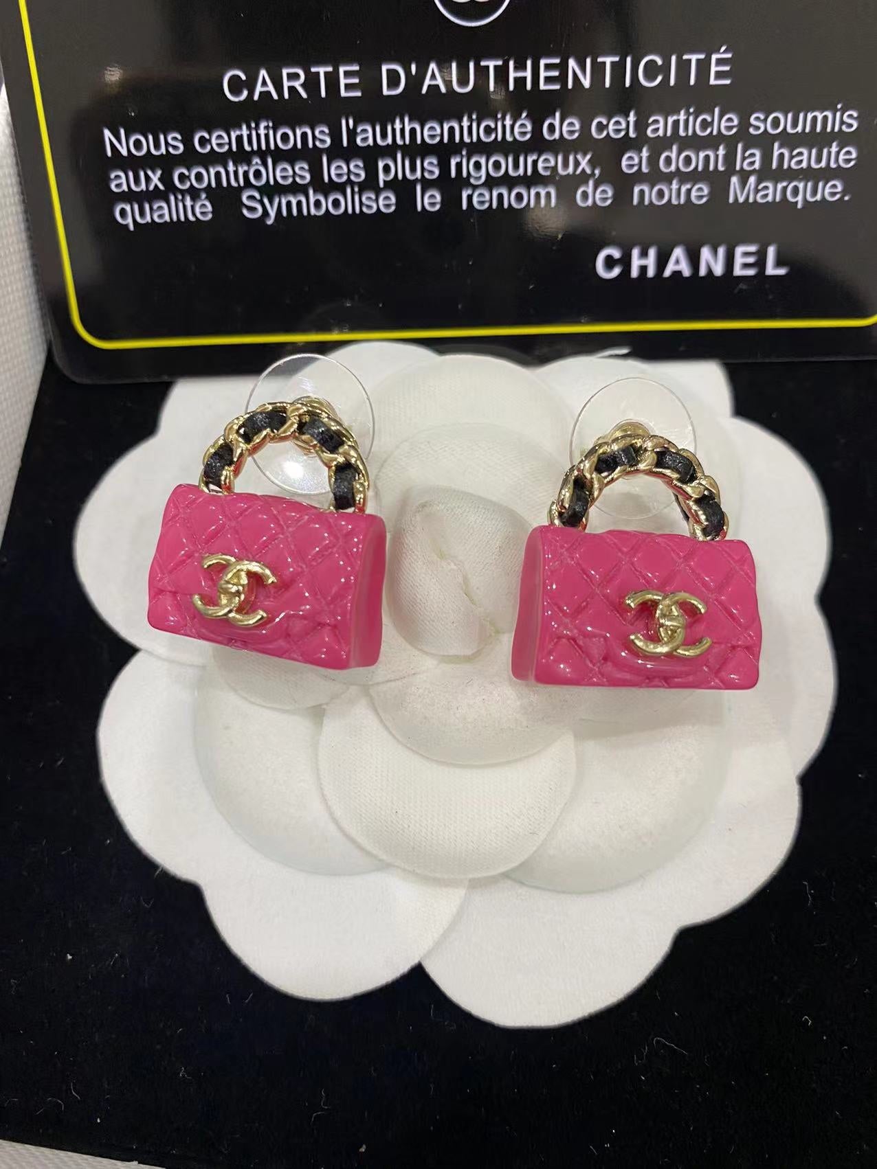 Aretes Chanel