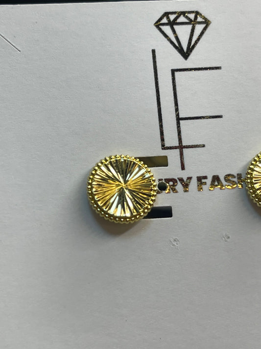 Aretes Luxury Fashion