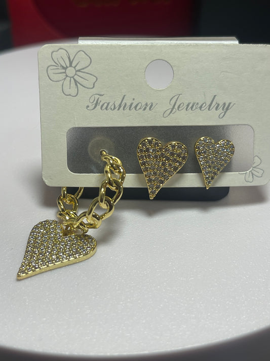 Aretes Luxury Fashion