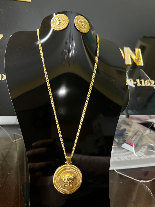Cadena Versace