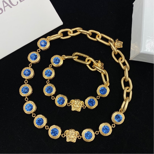Sets Versace
