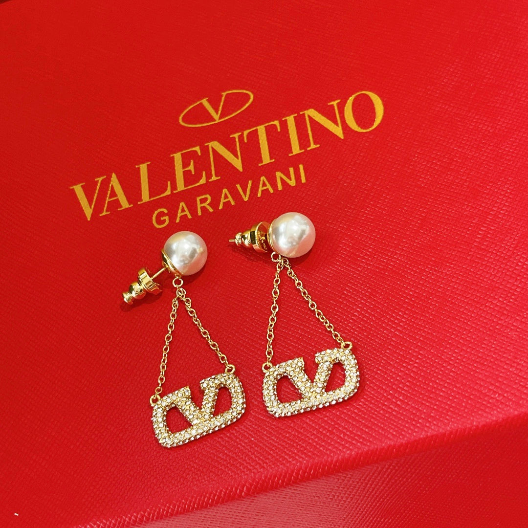 Aretes Valentino