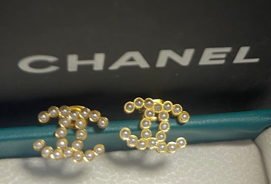 Aretes Chanel