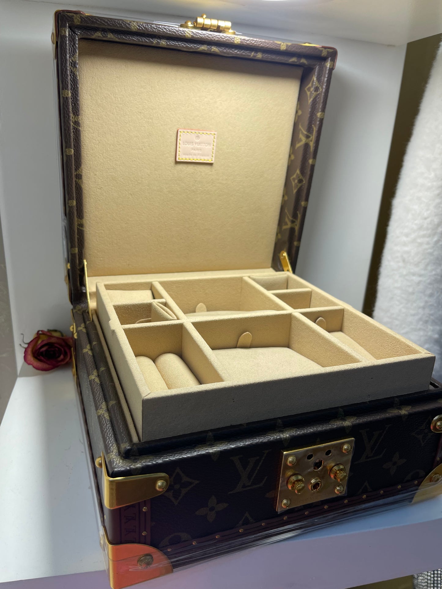 Cofre de joyeria Louis Vuitton